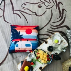 That's Living Cushion Cover -AU Camping Equipment Sales GJyOTdUmuFK9JO6jyuzY5D8Hw