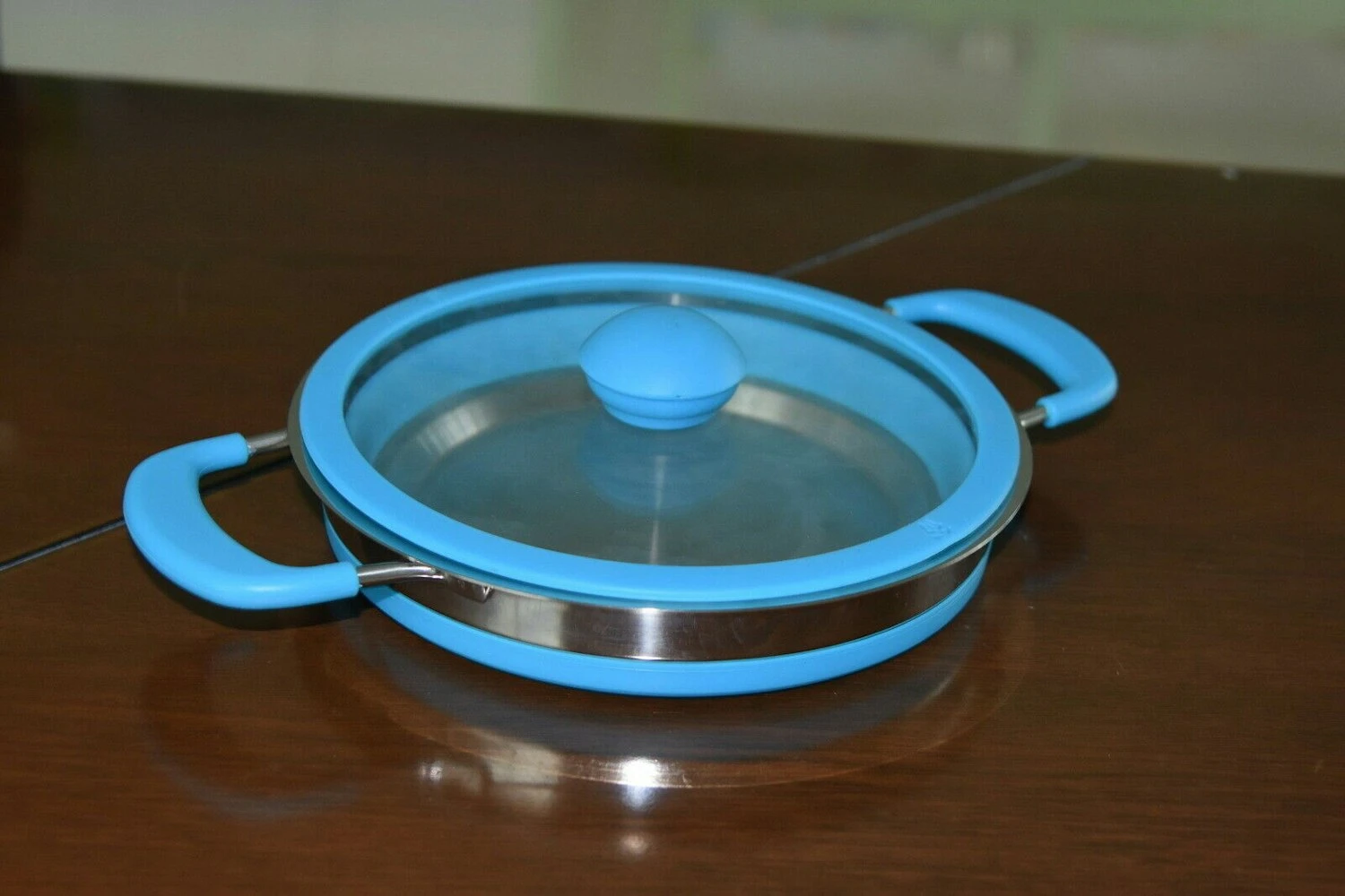 Non Stick 2.5L Collapsible Silicone Pot Medium 6 Non Stick 2.5L Collapsible Silicone Pot Medium - Image 4