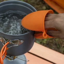 Flexware Jaws Silicone Camp Cooking Mittens 2pk